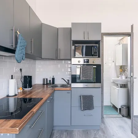 Hero's Haven Budapest